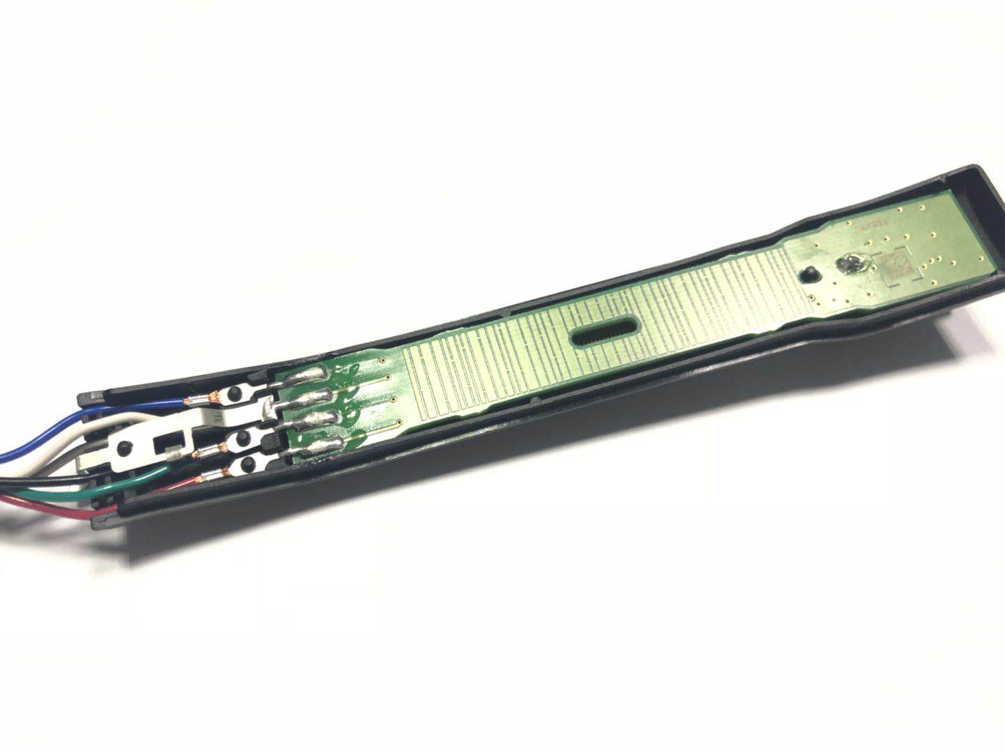 检测汽车pcb板焊前弹片有无偏位及焊后焊点饱和度